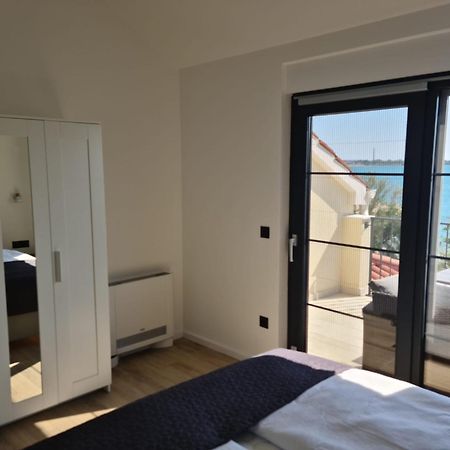 Appartments Akrapovic Vrsi Oda fotoğraf