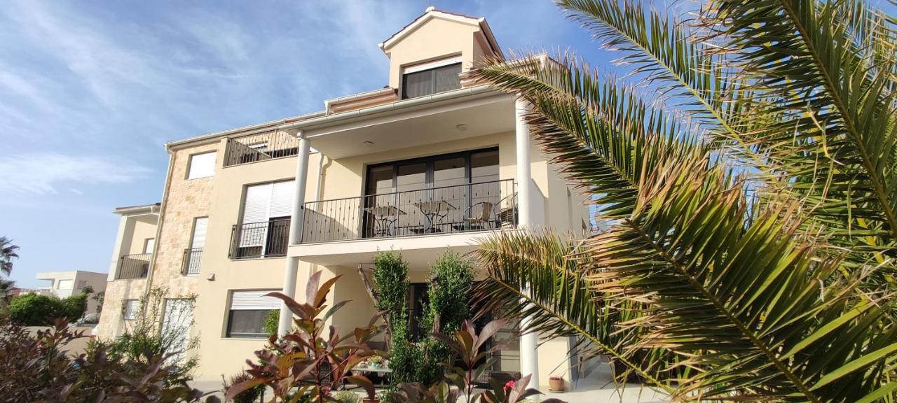 Appartments Akrapovic Vrsi Dış mekan fotoğraf